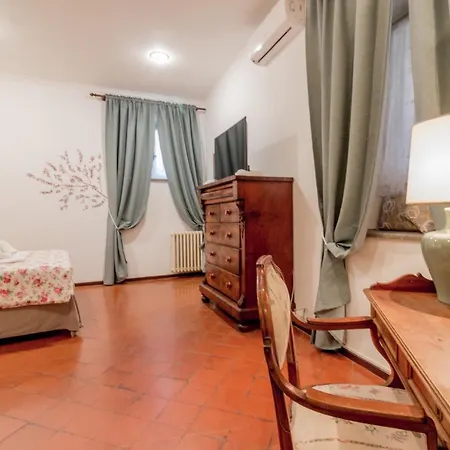 Francy Luxury Holiday home Rome